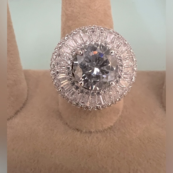 NWOT Cote D’Argent Vintage Estate FZN CZ .925 Sterling Cocktail Chunky Ring - Picture 5 of 12